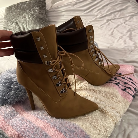 Call it spring lace up pumps - Picture 2 of 5